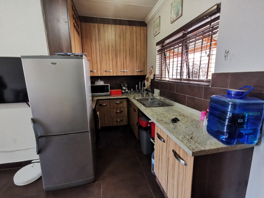 1 Bedroom Property for Sale in Bult South North West